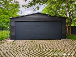 Garaż blaszany antracyt dwustanowiskowy — realizacja EVO GARAGE