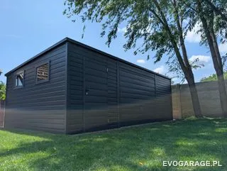 Garaż blaszany antracyt dwustanowiskowy — realizacja EVO GARAGE