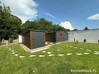 Garaż blaszany antracyt jednostanowiskowy — realizacja EVO GARAGE