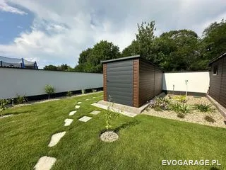 Garaż blaszany antracyt jednostanowiskowy — realizacja EVO GARAGE