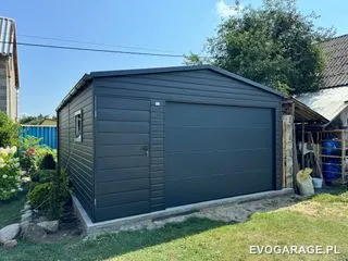 Garaż blaszany antracyt jednostanowiskowy — realizacja EVO GARAGE