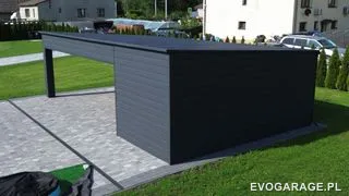 Garaż blaszany antracyt z wiatą — realizacja EVO GARAGE