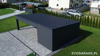 Garaż blaszany antracyt z wiatą — realizacja EVO GARAGE