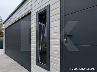 Garaż blaszany jasny antracytowy jednostanowiskowy — realizacja EVO GARAGE