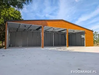Hala blaszana drewnopodobny złoty dąb — realizacja EVO GARAGE