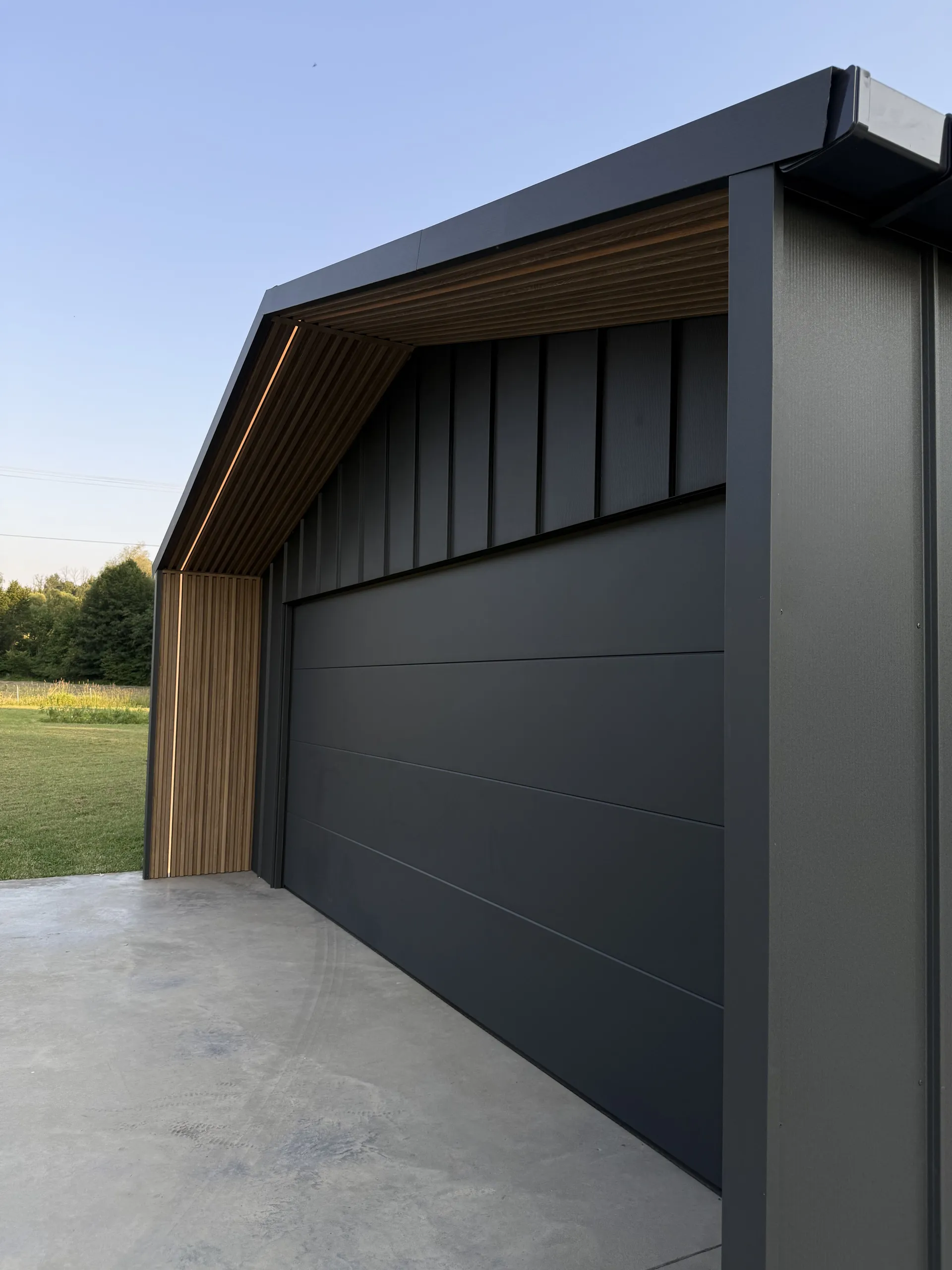 Realizacja EVO Garage — Antracyt & Dąb